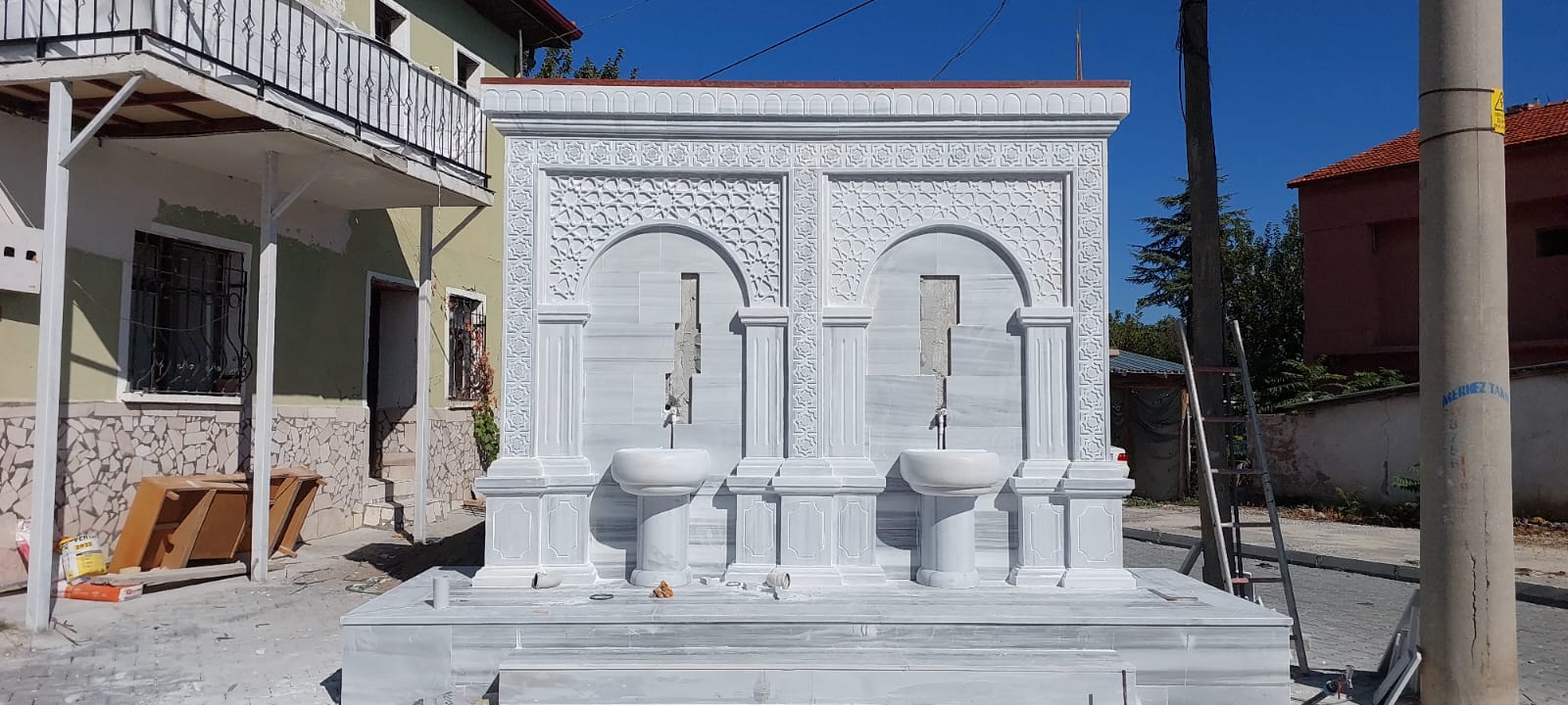 Çeşme - Keçiborlu Hanönü Çeşmesi 13