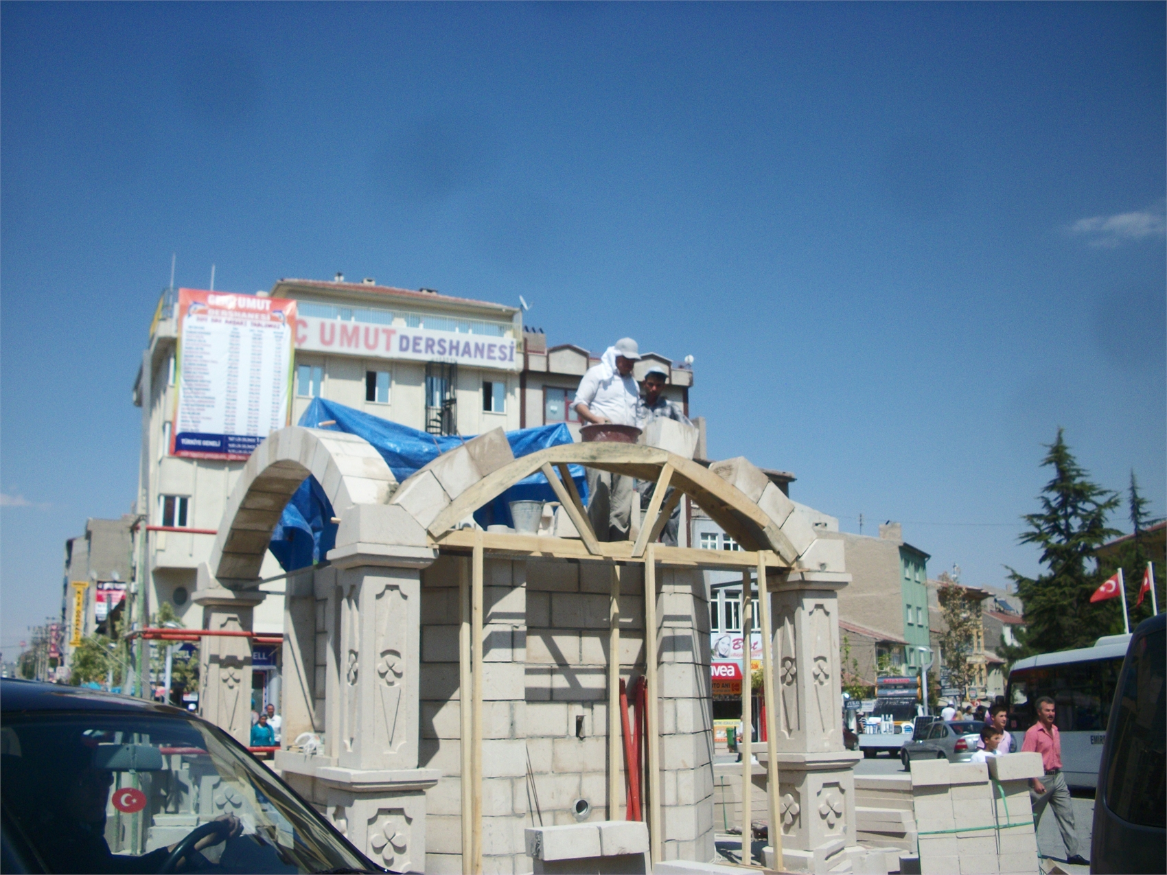 Saat Kulesi - Emirdağ Kent Meydanı Saat Kulesi 7