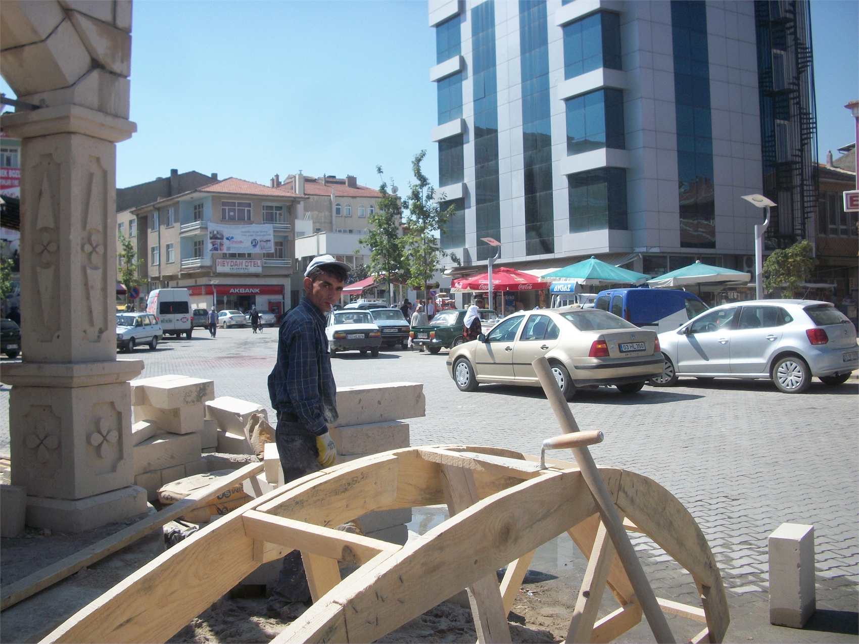 Saat Kulesi - Emirdağ Kent Meydanı Saat Kulesi 13