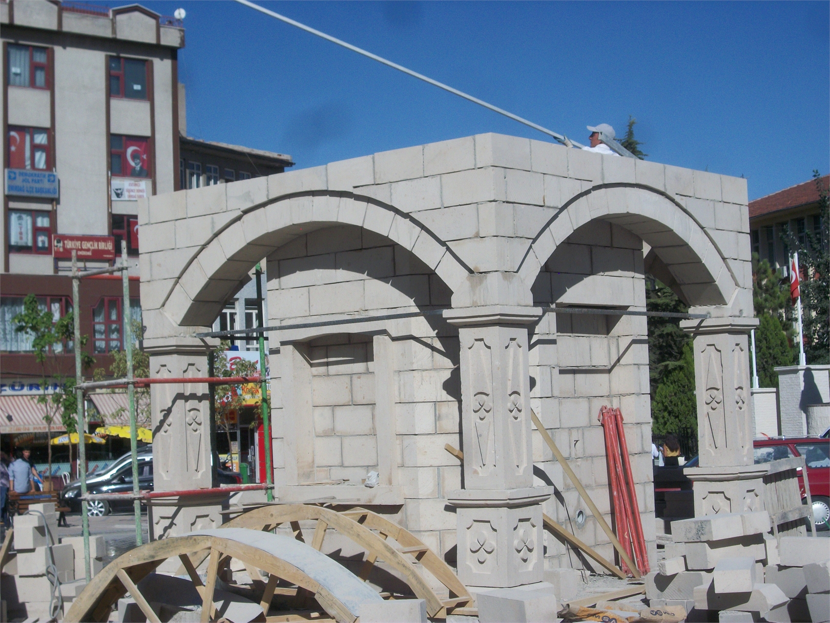 Saat Kulesi - Emirdağ Kent Meydanı Saat Kulesi 21