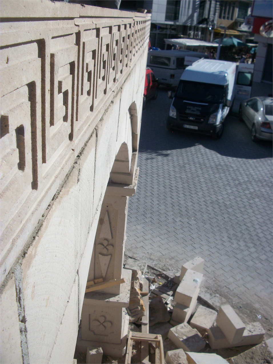 Saat Kulesi - Emirdağ Kent Meydanı Saat Kulesi 30